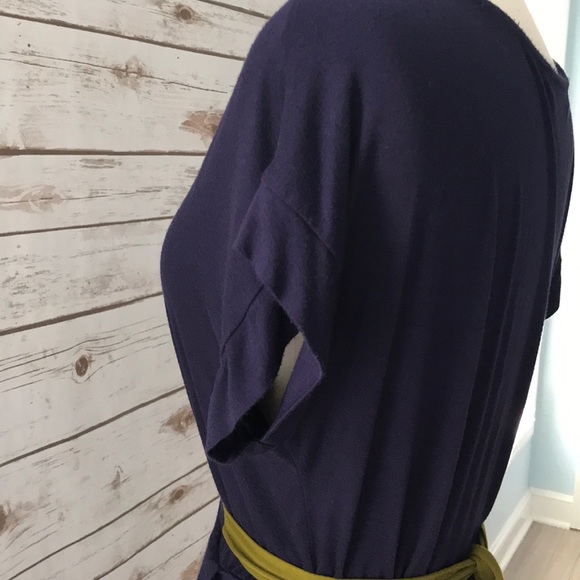 • Lush Purple Dress • - Picture 6 of 6